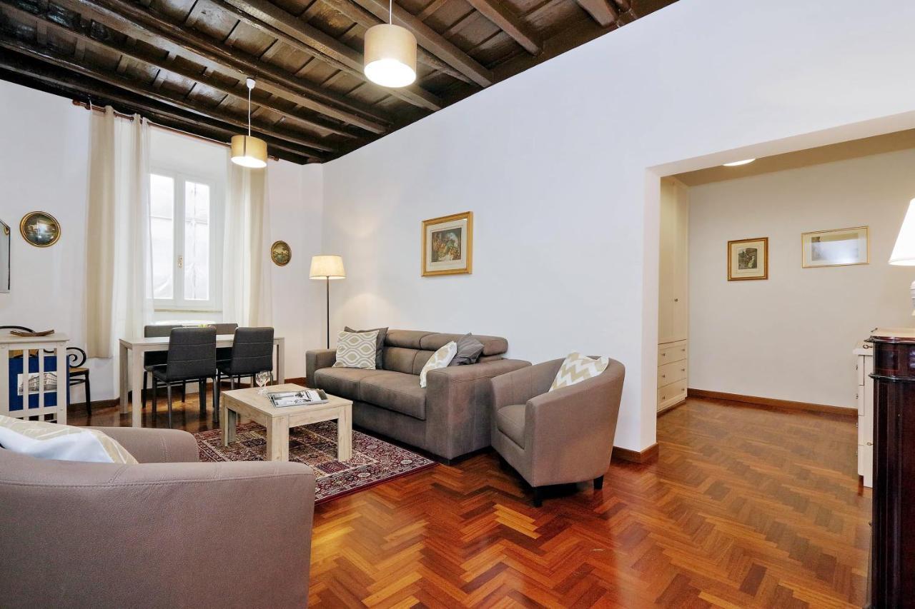Pellegrino Apartment โรม ภายนอก รูปภาพ