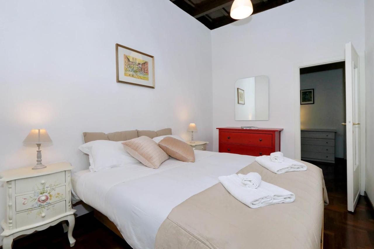 Pellegrino Apartment โรม ภายนอก รูปภาพ